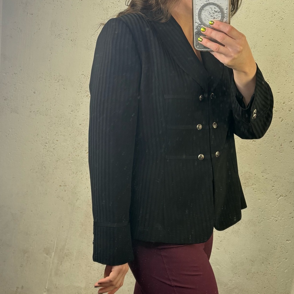 Vintage Tahari Black Double-Breasted Style Blazer Jacket in Black Size 12 Petite - Picture 4 of 10